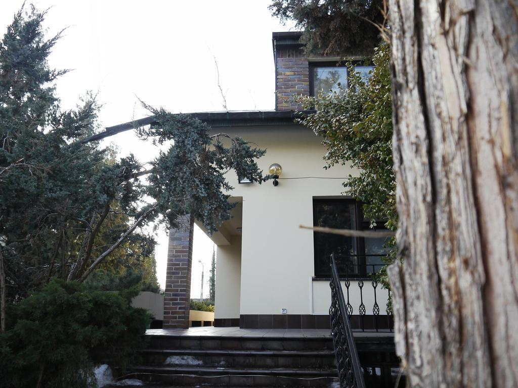 Guest House Villa Arkadia Varsóvia Exterior foto