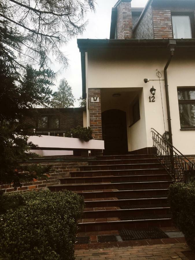 Guest House Villa Arkadia Varsóvia Exterior foto